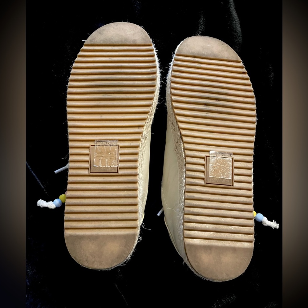 Dolce Vita Zoe Ivory Raffia Beaded Leather Sneakers
SIZE 9 ✨✨GUC✨✨ - Picture 10 of 14
